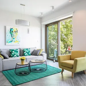 https://go-krakow-apartments-rakowicka-st.krakowhotelspoland.com